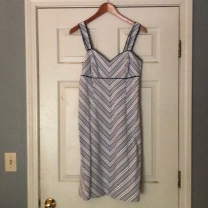 Lily Pulitzer size 10 Blue and White Dress